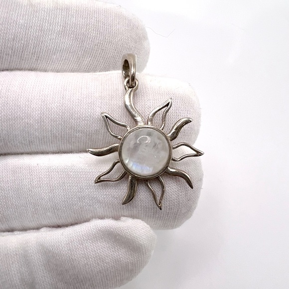 Rainbow Moonstone Sun Gemstone .925 Sterling Silver Sun Pendant - Picture 3 of 16